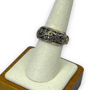 NEW NWT Womens Adjustable Size Fashion Ring Costume Jewelry Gold Fleur de Lis